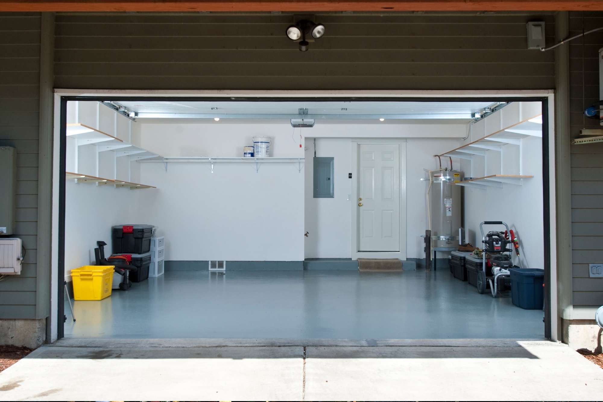 Clean Garage
